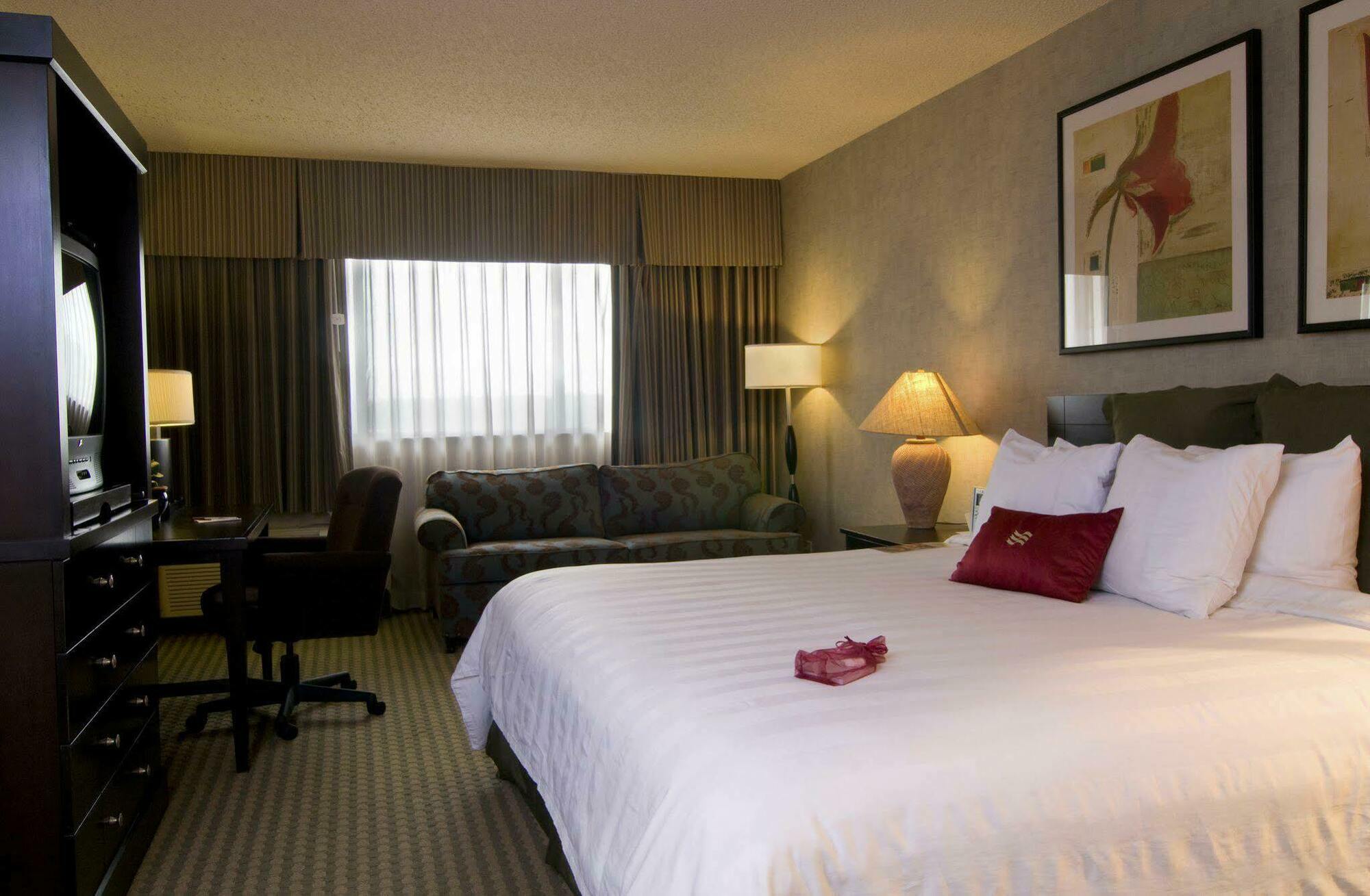 Crowne Plaza San Antonio Airport By Ihg Hotel Exterior foto