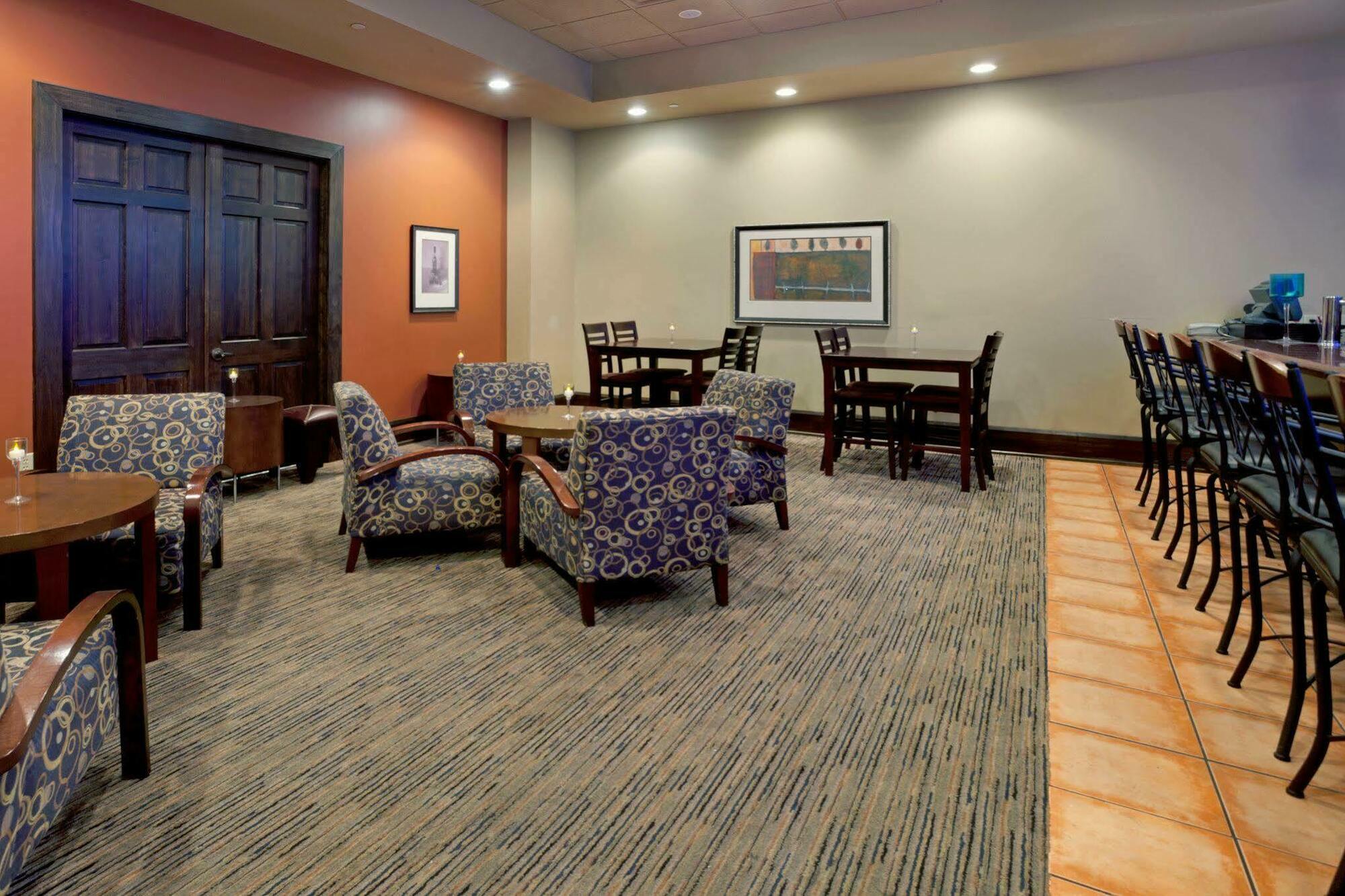 Crowne Plaza San Antonio Airport By Ihg Hotel Exterior foto